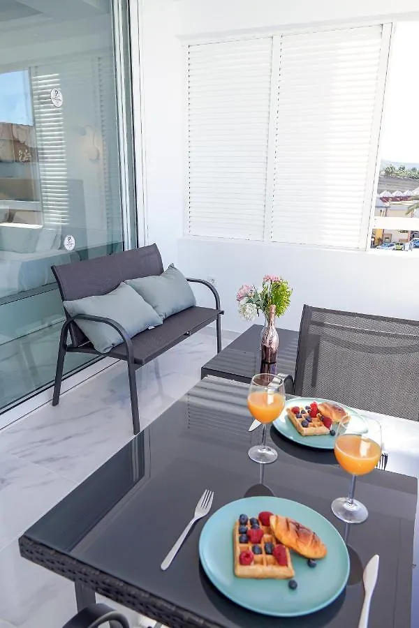 Apartmán Sea La Vie Ponderosa 617 Playa Feñabe 0*,